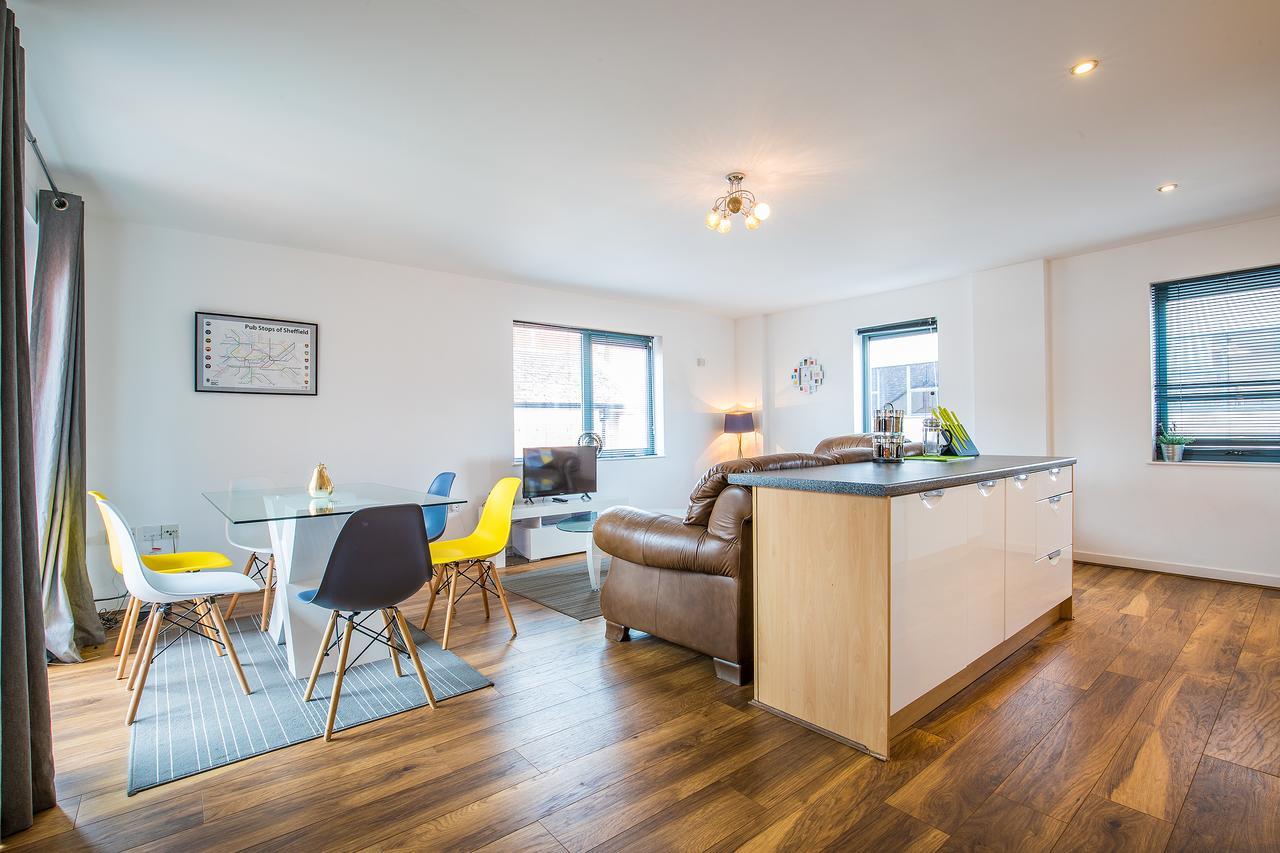 The Cathedral Suite Apartment With Love Your Stay Sheffield Kültér fotó