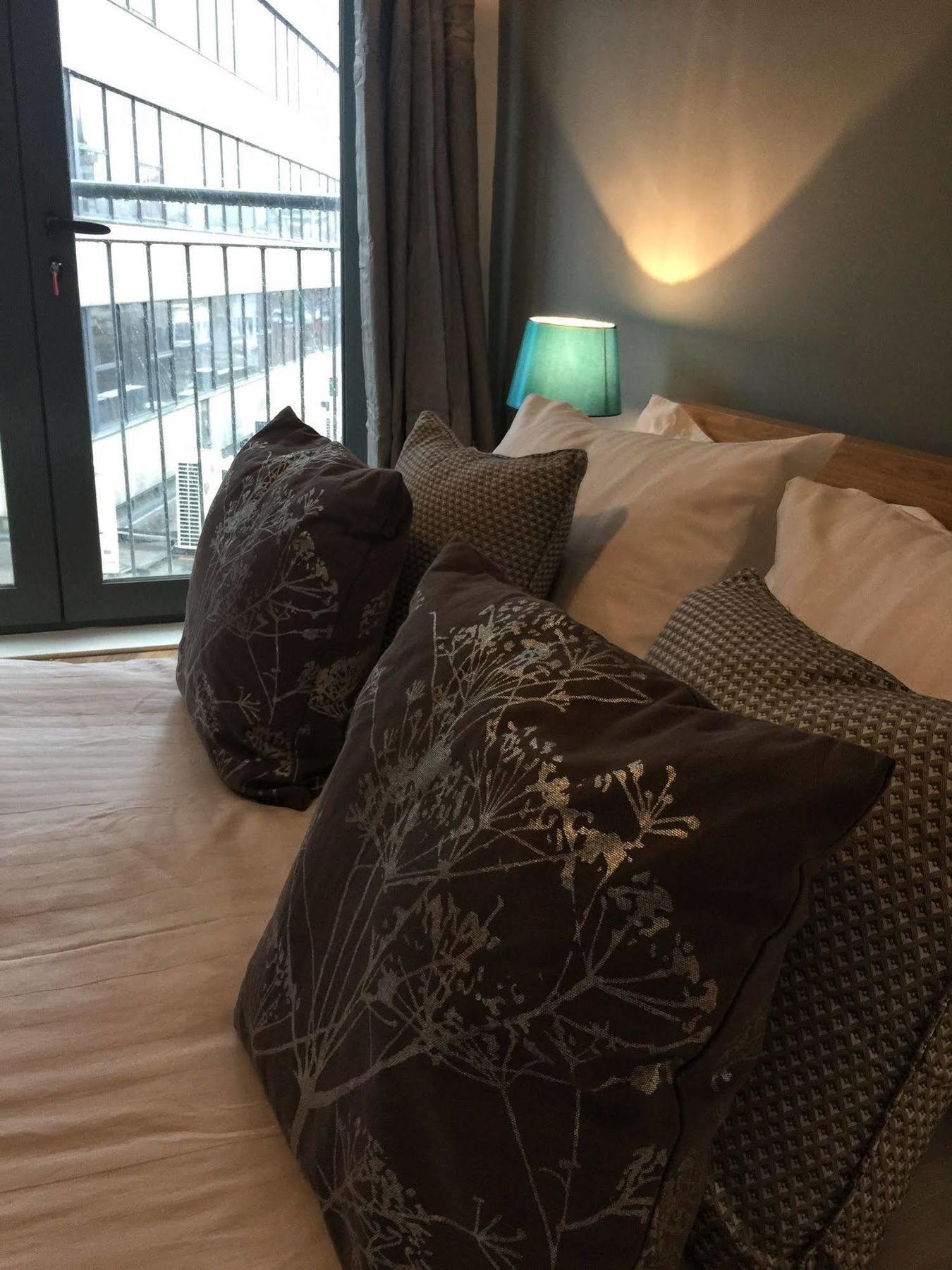 The Cathedral Suite Apartment With Love Your Stay Sheffield Kültér fotó