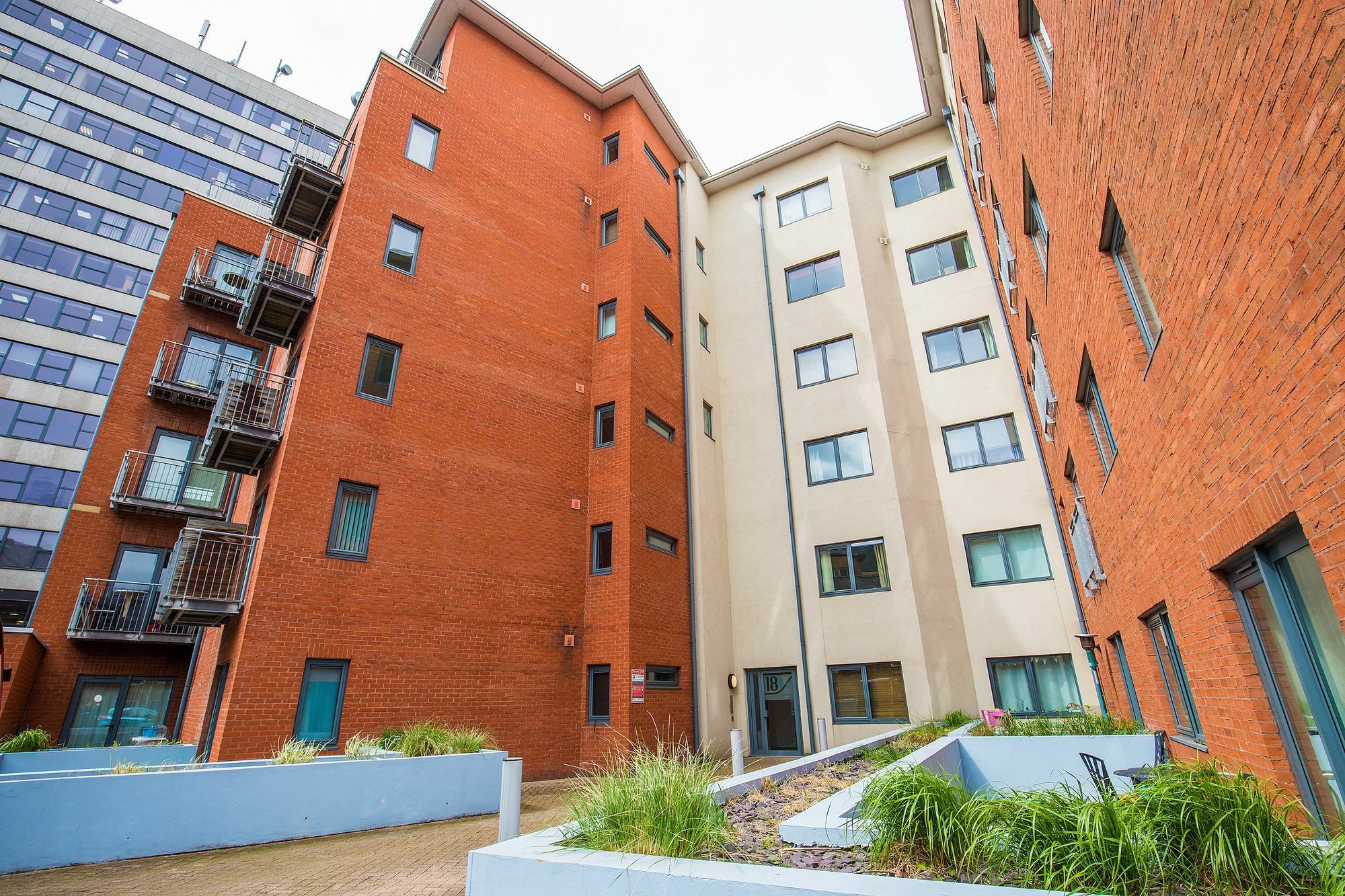 The Cathedral Suite Apartment With Love Your Stay Sheffield Kültér fotó